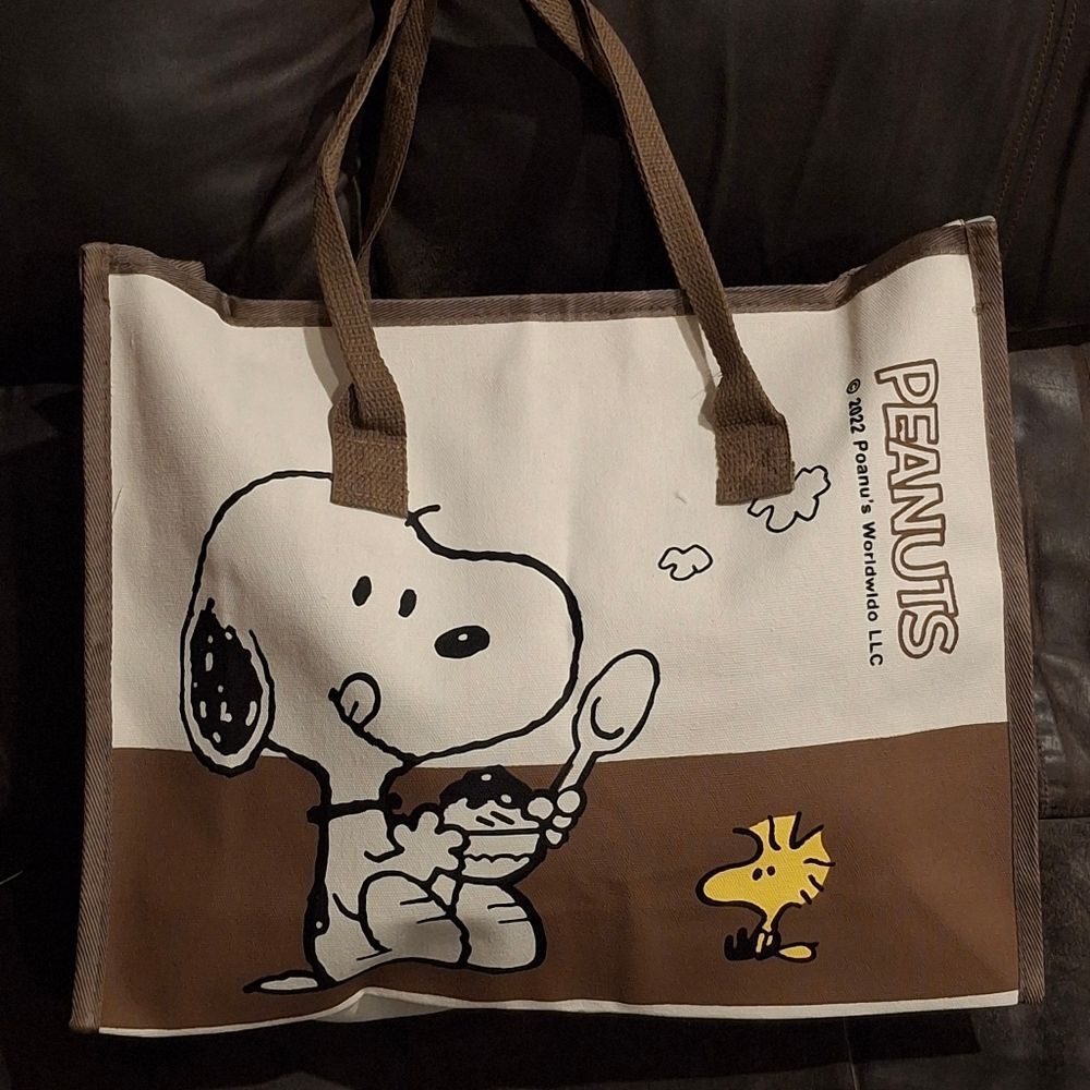 Snoopy Canvas Tote Bag - Picture 2 of 4